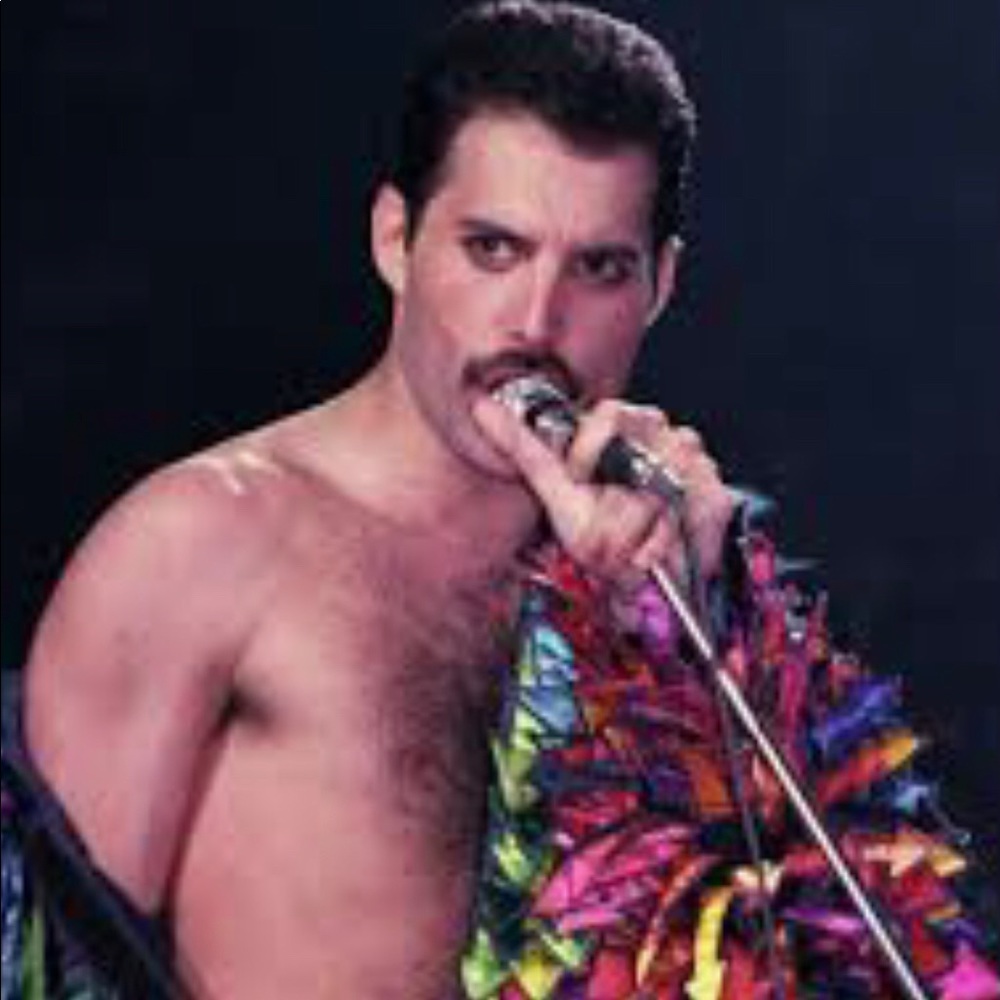 FREDDIE 💋💗💋💗💋💗💋💗💋💗💋💗💋